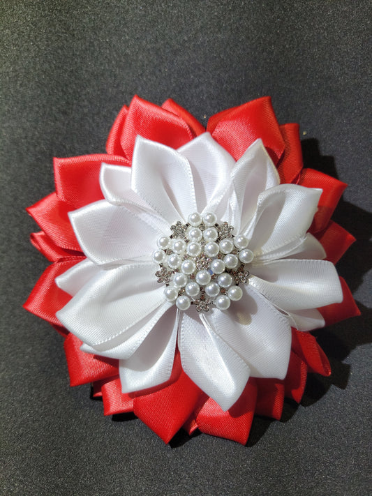 Brooch Babes FREE SHIPPING