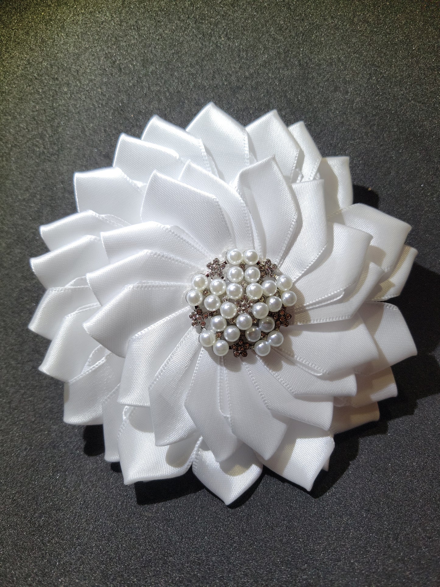 Brooch Babes FREE SHIPPING